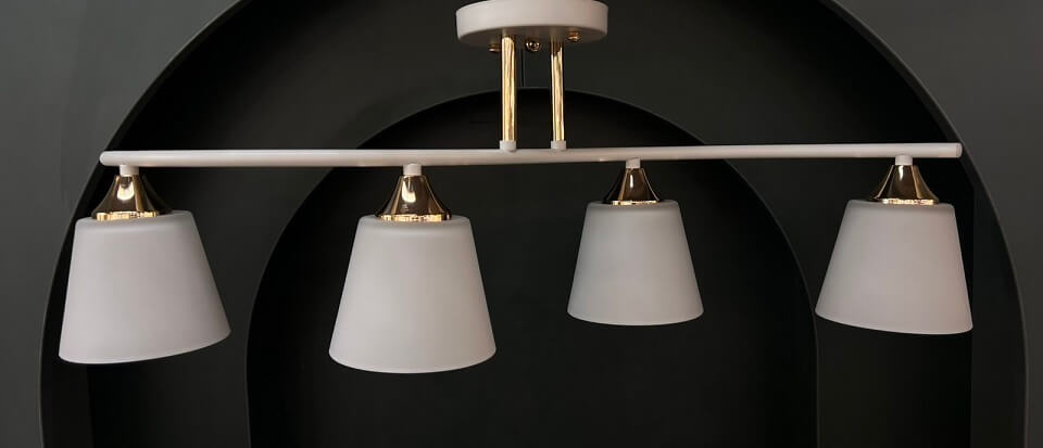 QH N6581/4 WH+FG E27